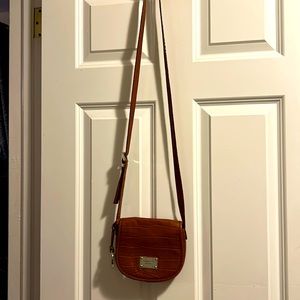 Michael Kors crossbody leather bag